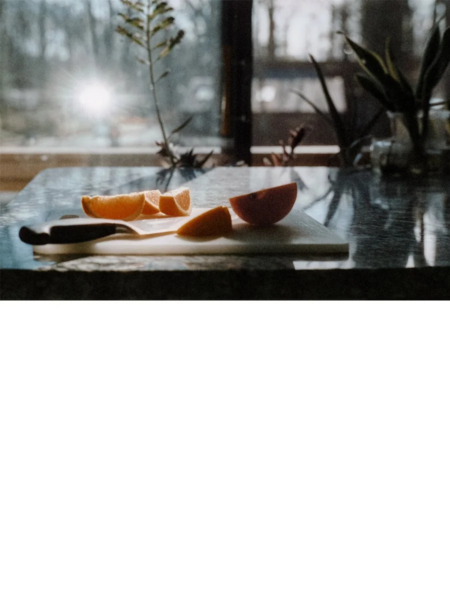 orangeslices-sunlight-canonp-phoenix200-at125-35mmf2.8-feb2024-2.jpg