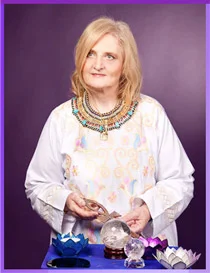 Elisabeth is a former registered nurse who is now a spiritual healer & multiple award-winning psychic.