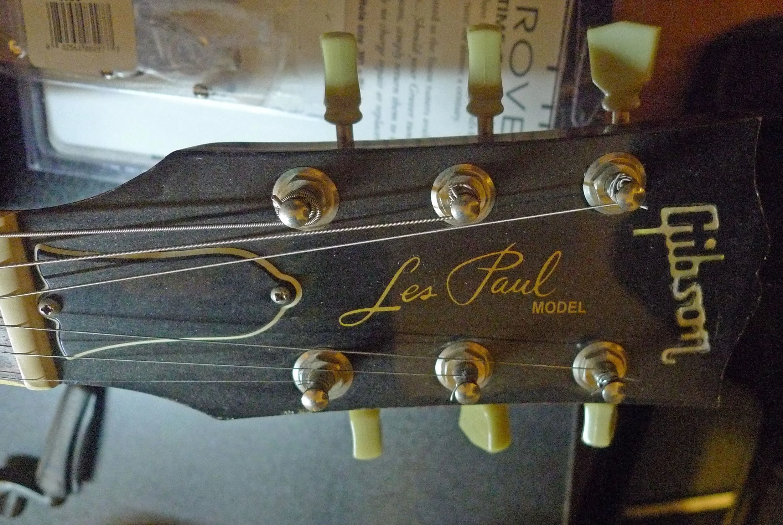 LesPaulEdit2-compressor.jpg