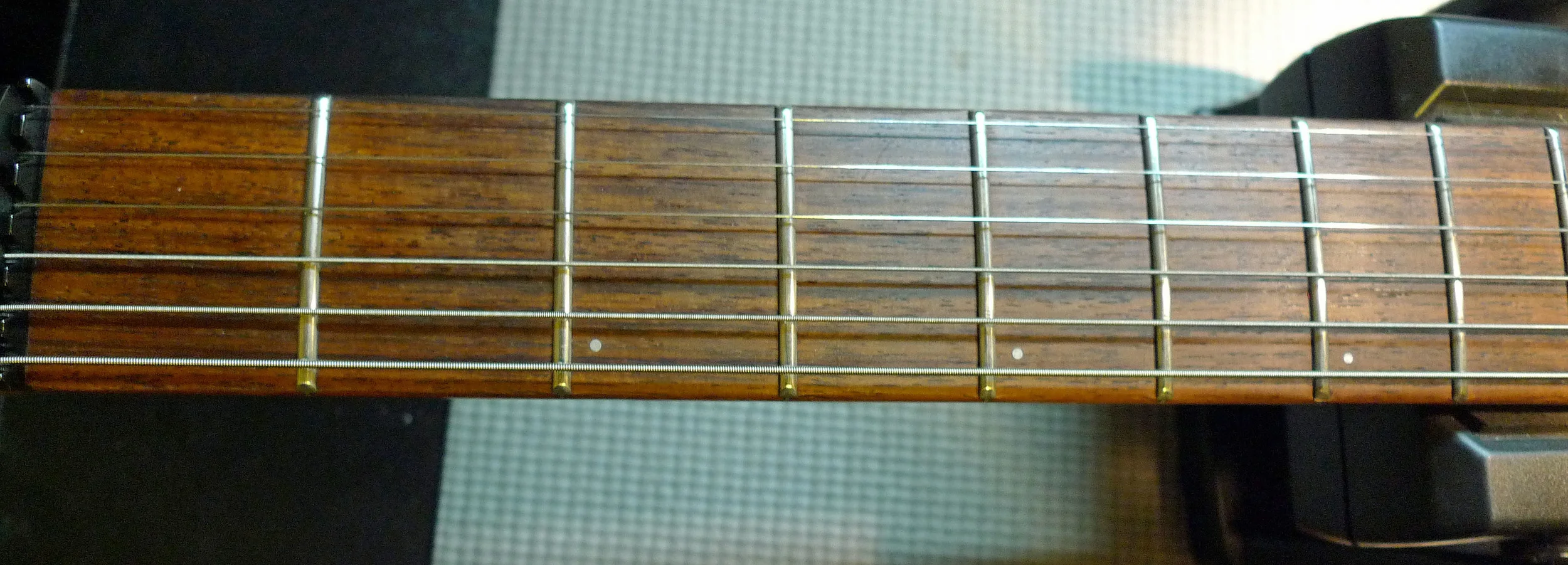 Godin9.jpg