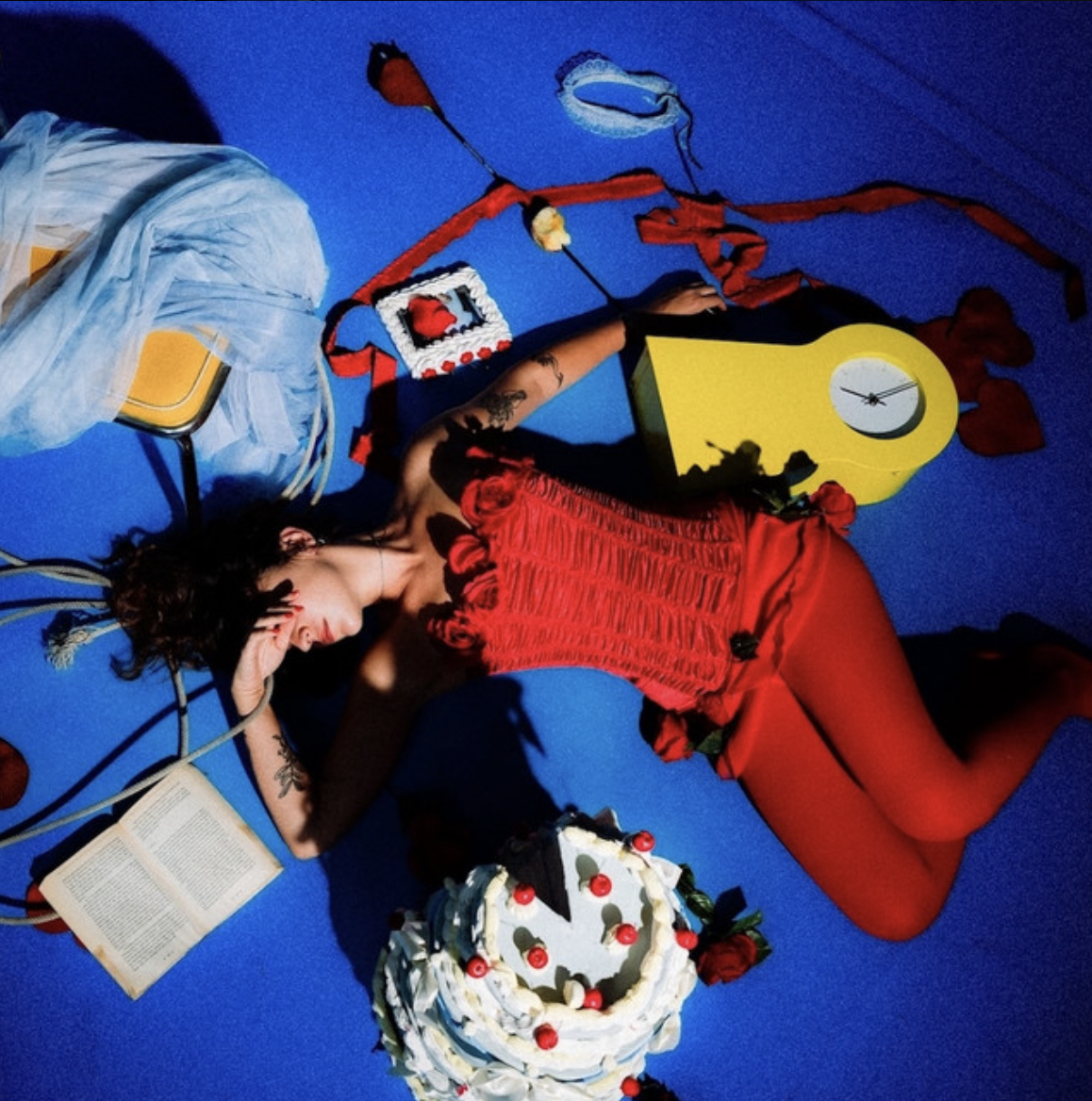 OUT NOW: Al's new single "Welcome to the Show" 