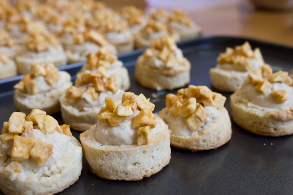  Hay scone, apple 'raisins', hay cream 