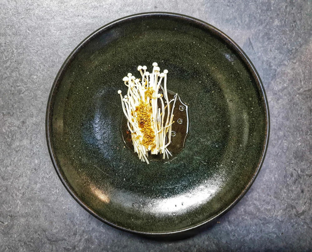 Enoki-02.jpg