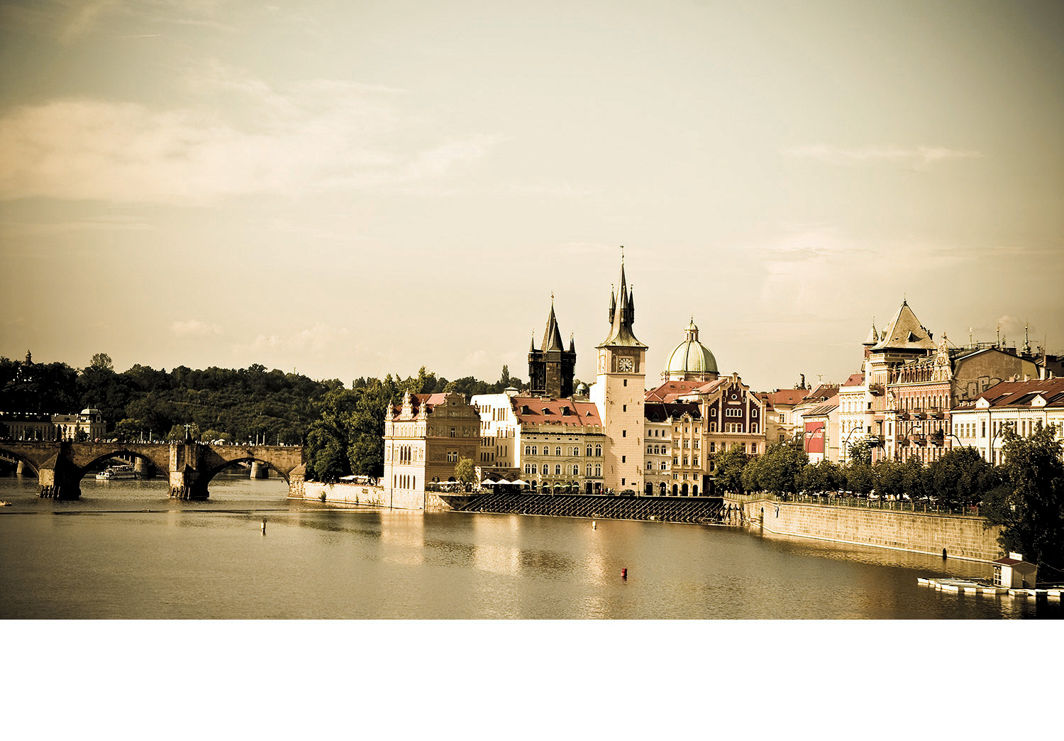 Prague_River.jpg