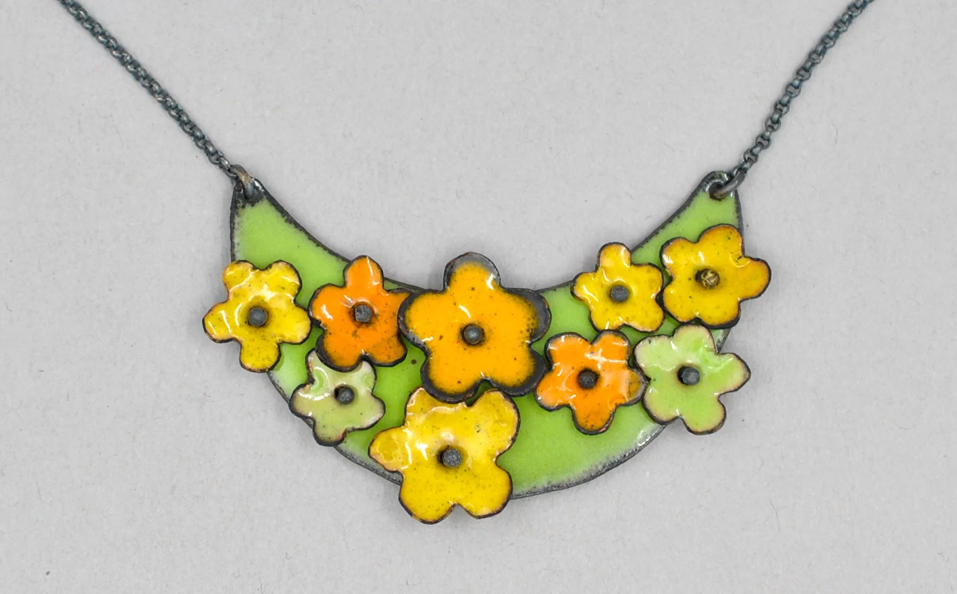 aprilHale_meadowNecklace_yellowdetail_web.jpg