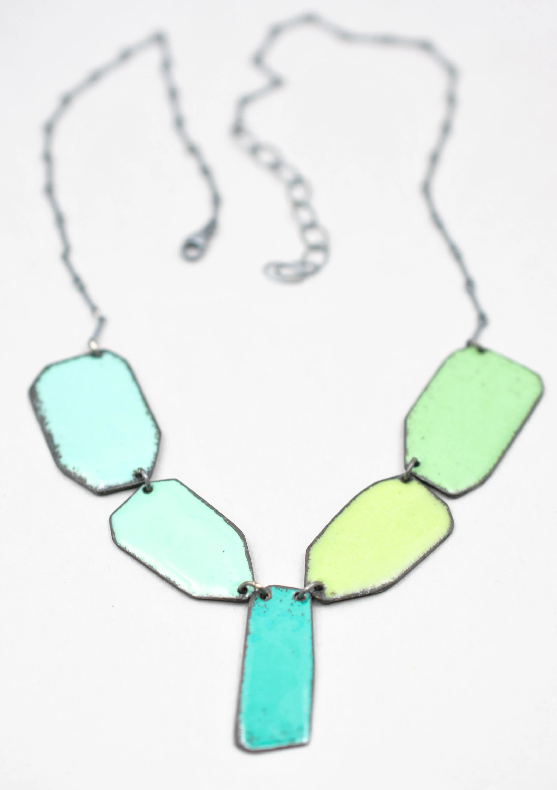 aprilHale_vernalNecklace_blueGreen_long_web.jpg