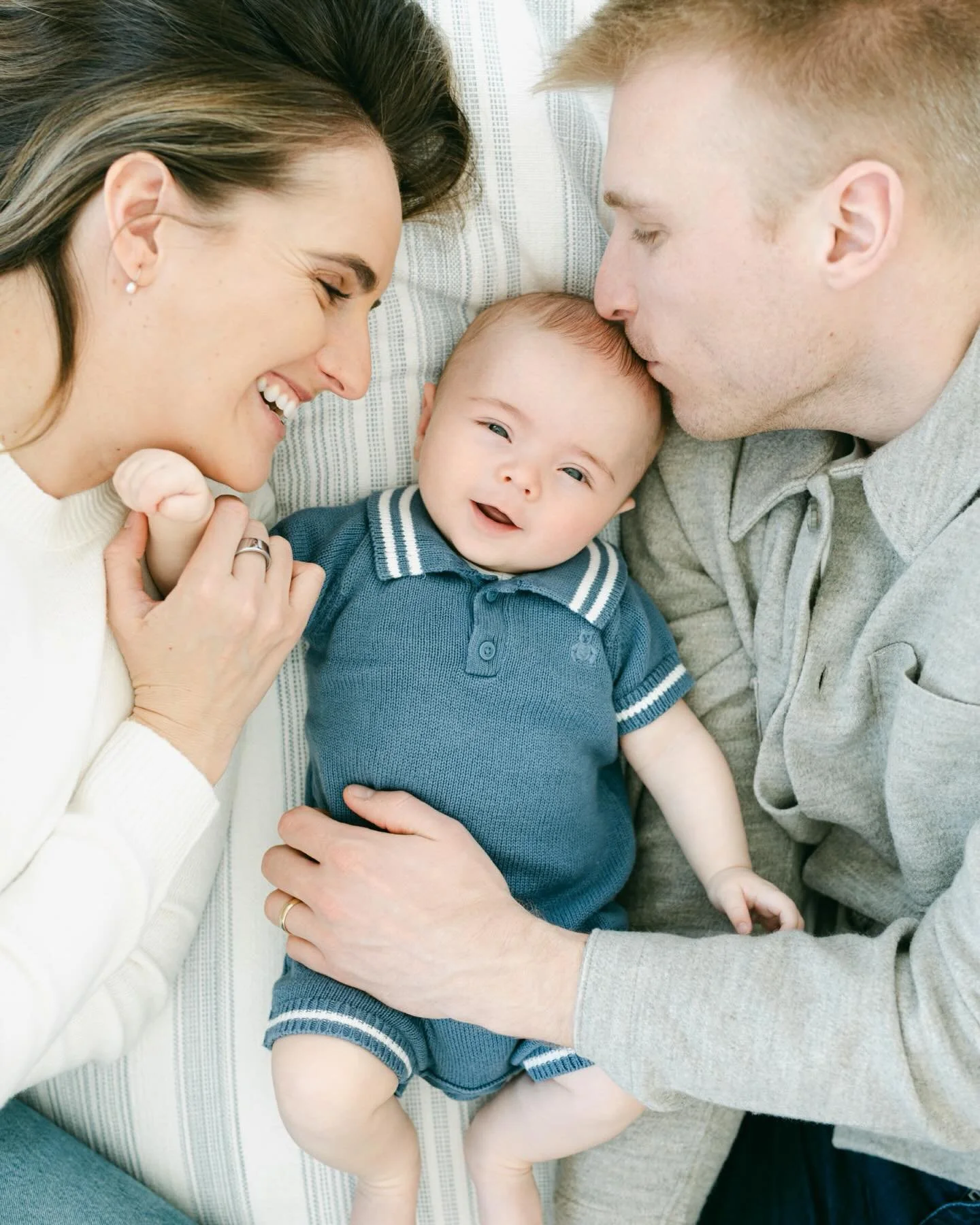 The happiest baby boy and an equally adorable pup made this session so much fun!