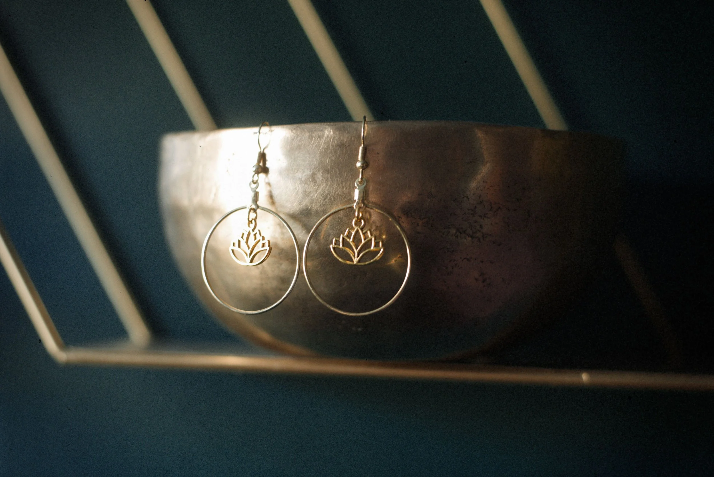 _DSC1574GoldLotusEarrings.jpg