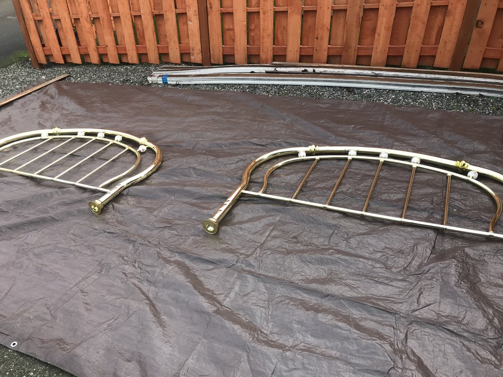 Brass Bed Frame Makeover, Can You Paint A Brass Headboard