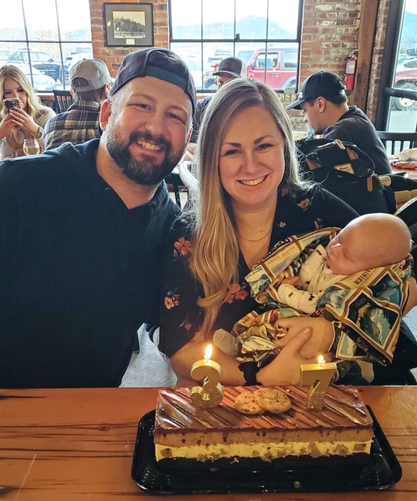 Cheers to 37! 🎂🎉 Such a great day to kick off what I know is going to be a wonderful year! 💗