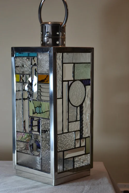 Tim Spicknell The Glass Brooch Booth # 171