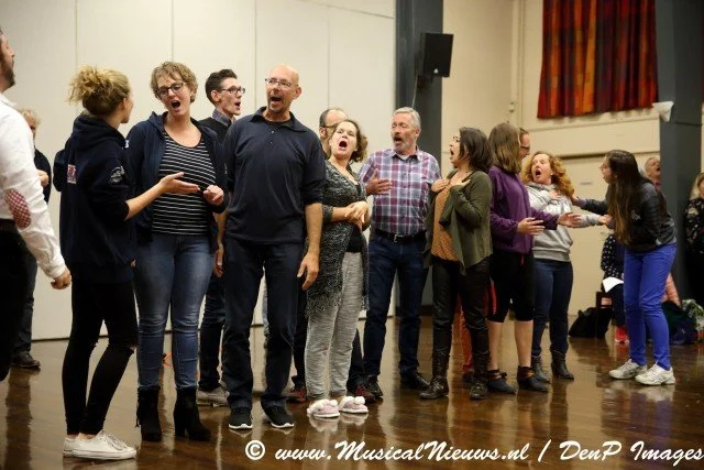 De Titanic van Het Brabants Muziek-Theater is “ready for boarding”!