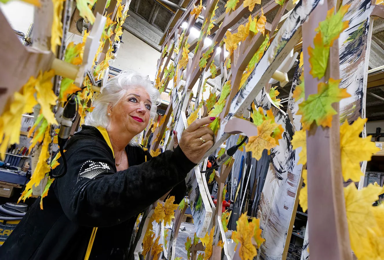 Alexandra Peperkamp, het gezicht van Brabants Muziek Theater, gaat voortaan als ridder door het leven