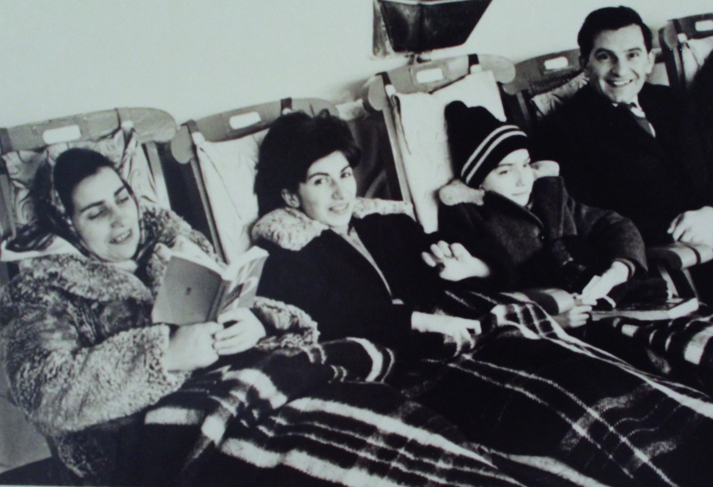 1964-family-aboard-ship.jpg