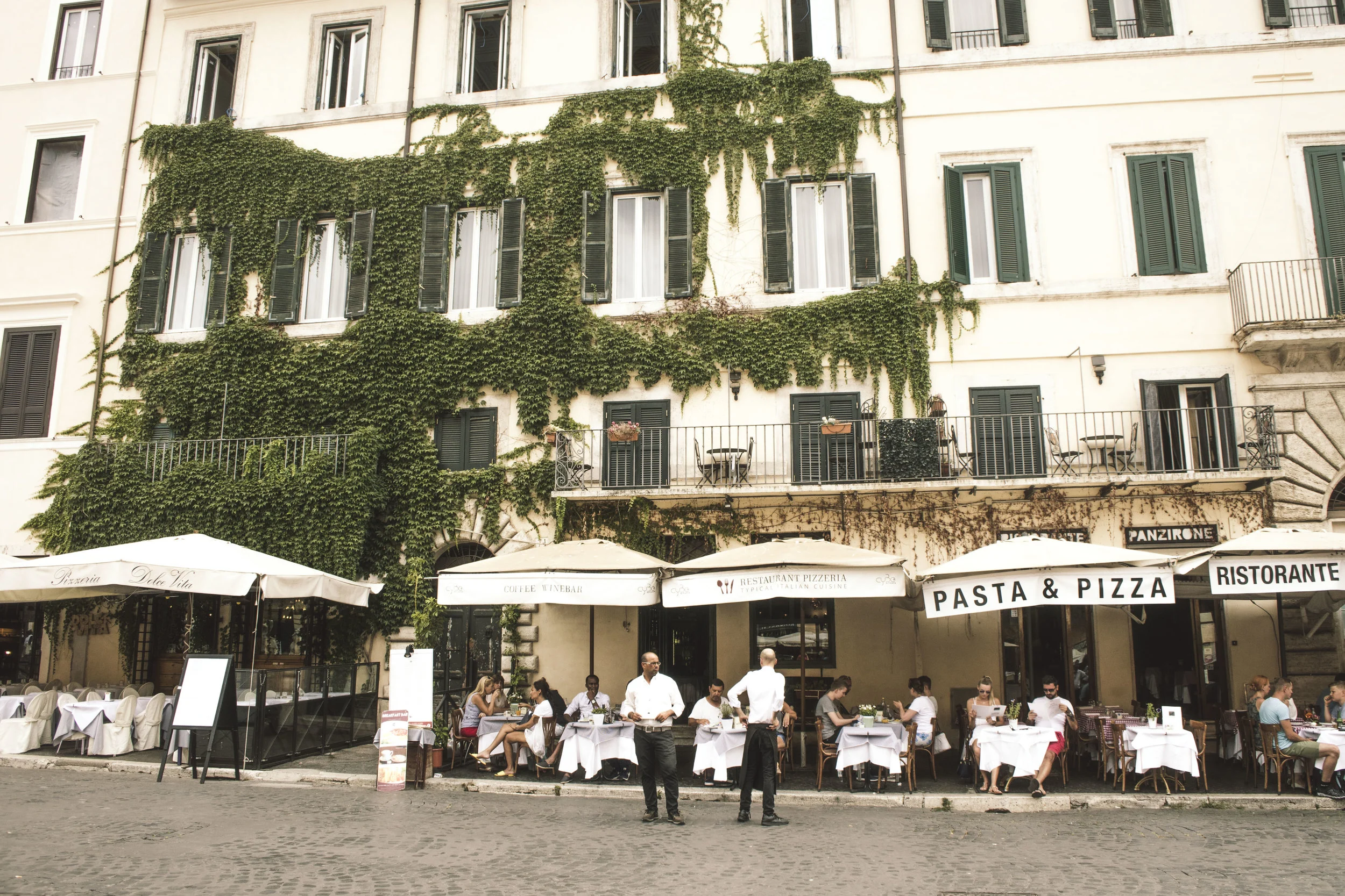 Restaurants during lunch time in Piazza Navona