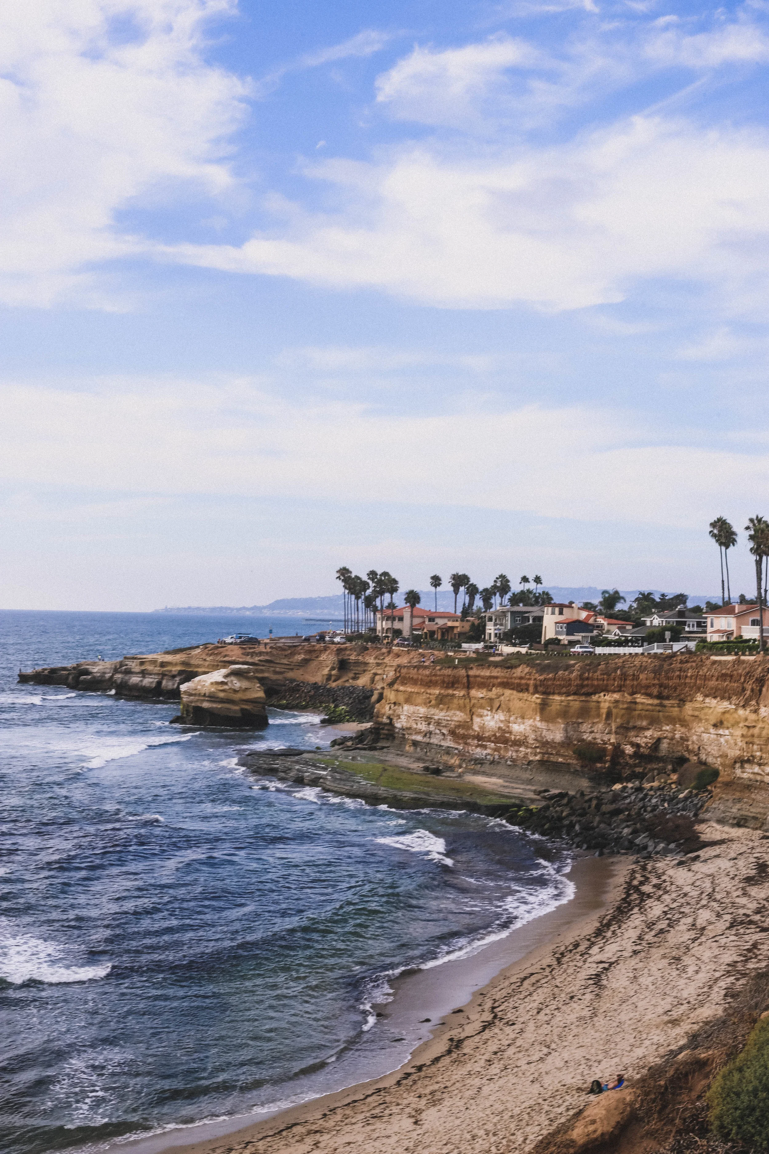 Sunset Cliffs (San Diego City Guide)