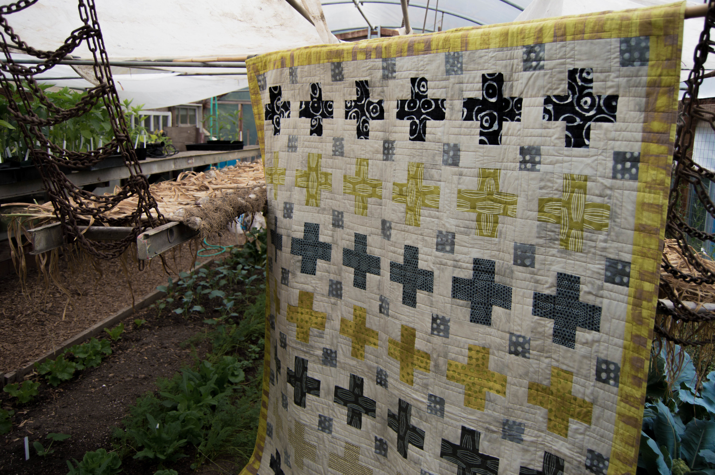 Harrison's Crossing Quilt Pattern — Busy Bee Quilt Designs