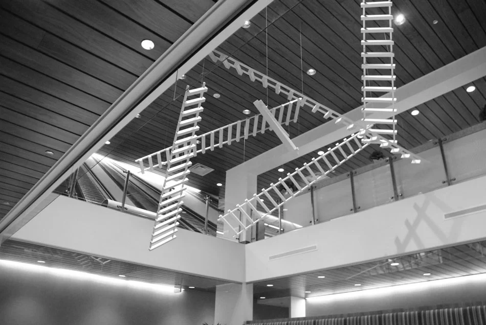 eomac supplied PLANK wood veneered acoustic ceiling panels throughout the building. This feature ceiling not only provides the functional purpose of acoustic absorption, it also adds warmth and elegance to the interior. Interior Designers: Straticom PLANK Installation: Ashgrove Interiors 