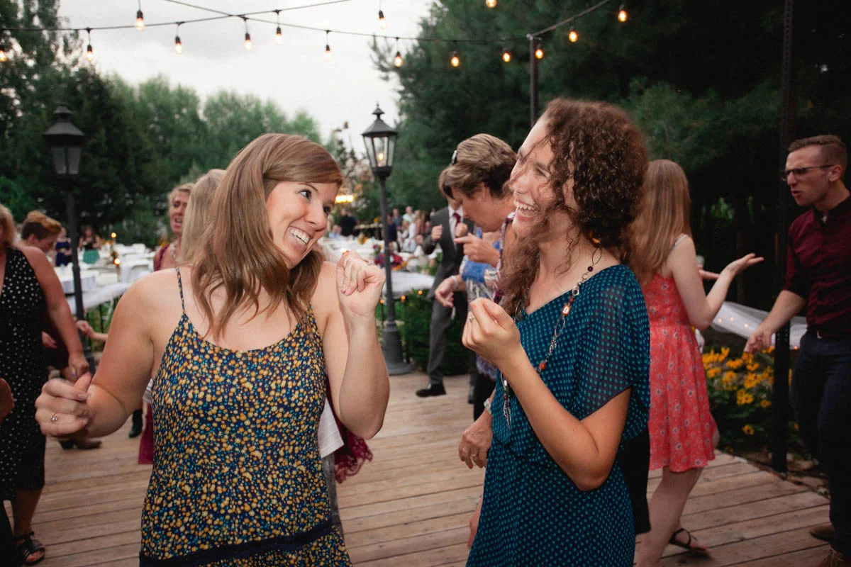 Fourth Street Gaden Wedding (98 of 104).jpg