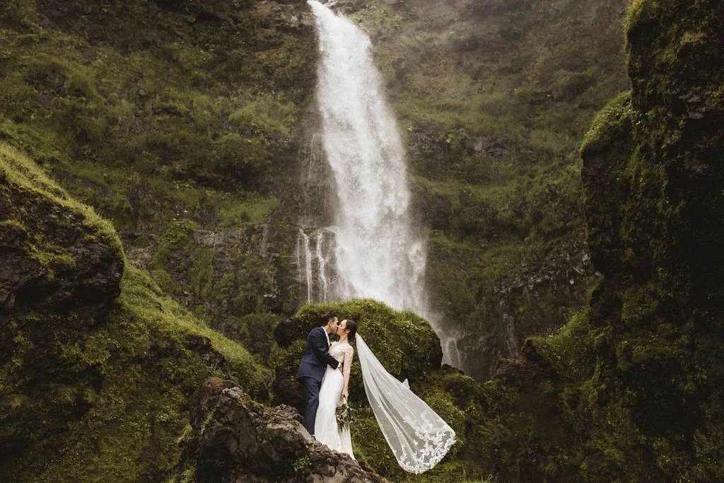 best-iceland-destination-wedding-photographer-72.jpg