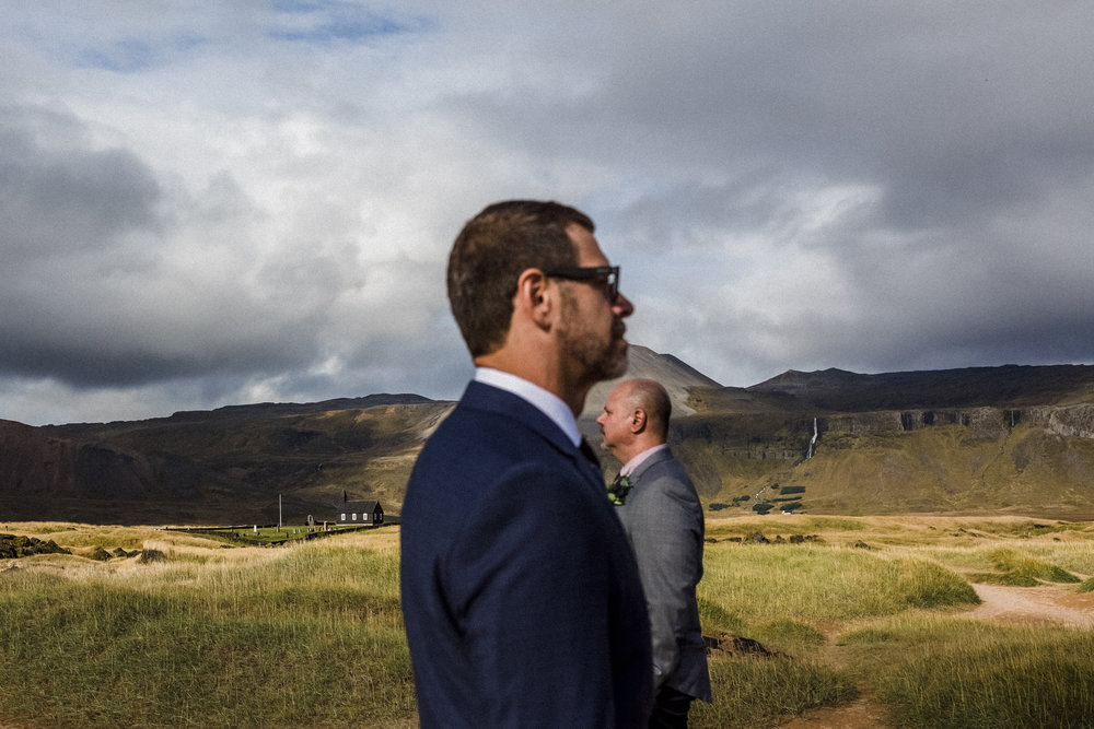 Best-wedding-photographer-in-iceland-kristin-maria35.jpg