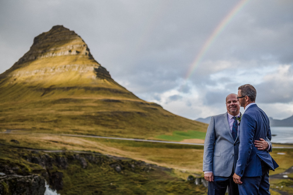 Best-wedding-photographer-in-iceland-kristin-maria130.jpg