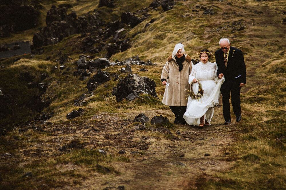 Iceland-wedding-photographer-12.jpg