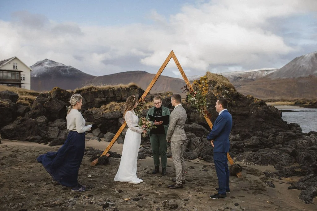 iceland-wedding-photographer-13.jpg