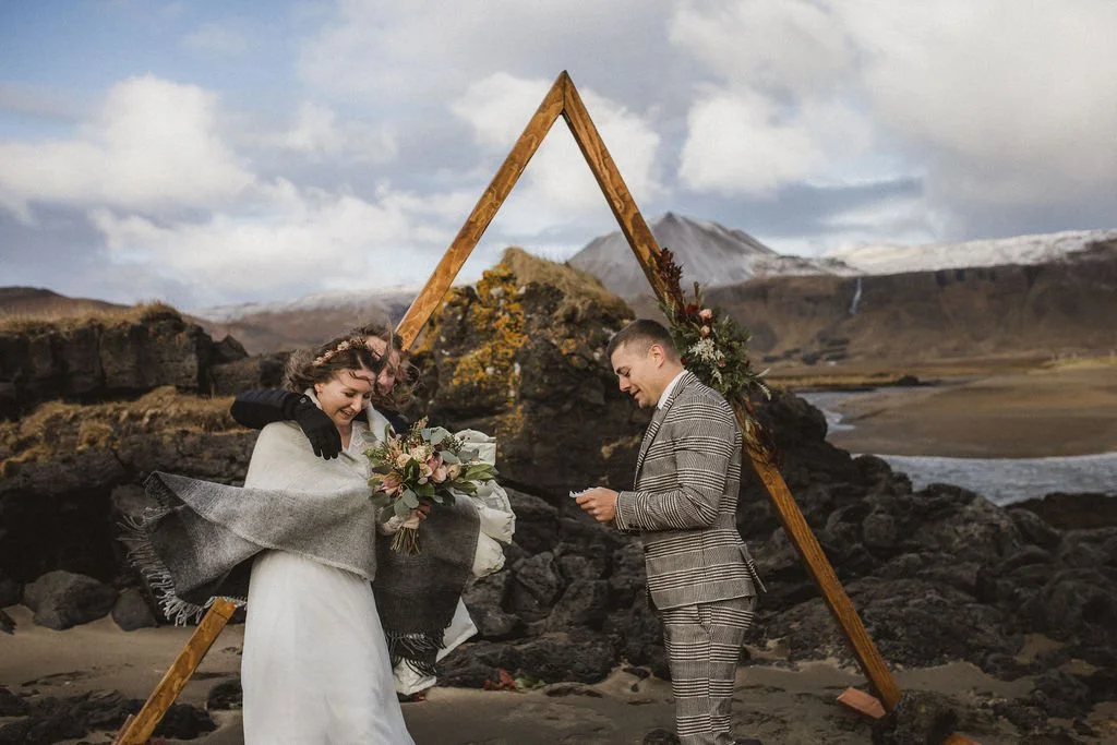 iceland-wedding-photographer-22.jpg