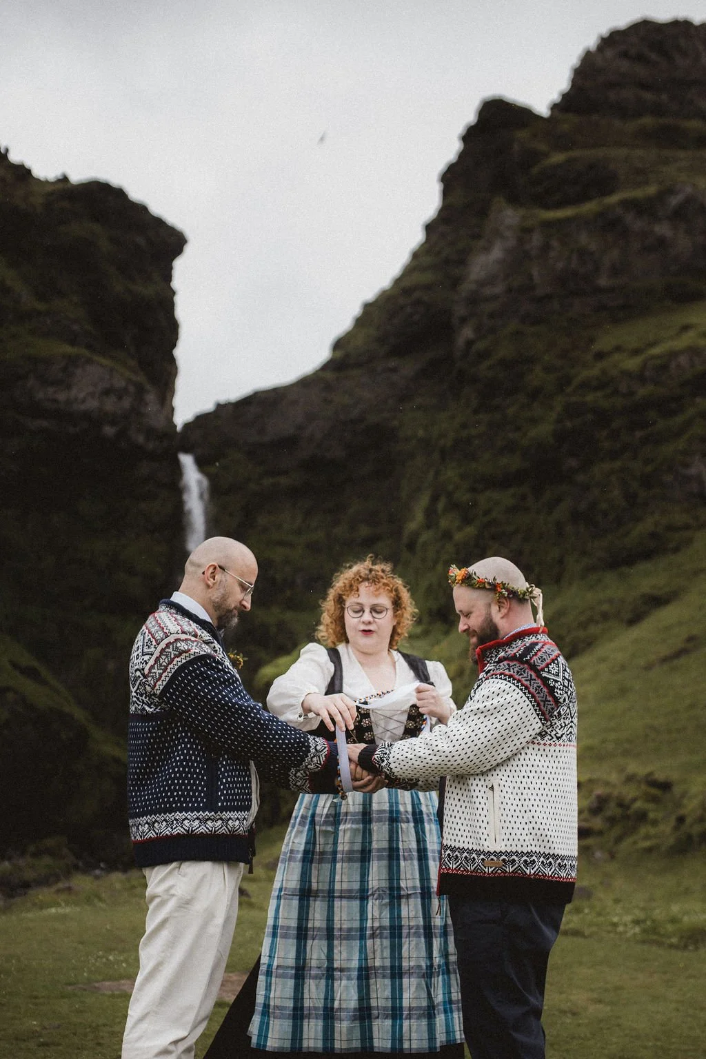 queer-iceland-destination-wedding-photographer-17.jpg