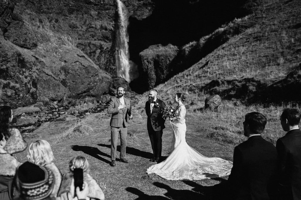 best-iceland-destination-wedding-photographer-37.jpg