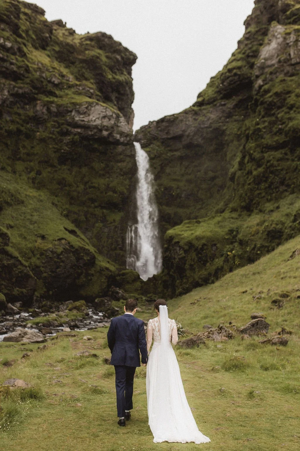 best-iceland-destination-wedding-photographer-67.jpg