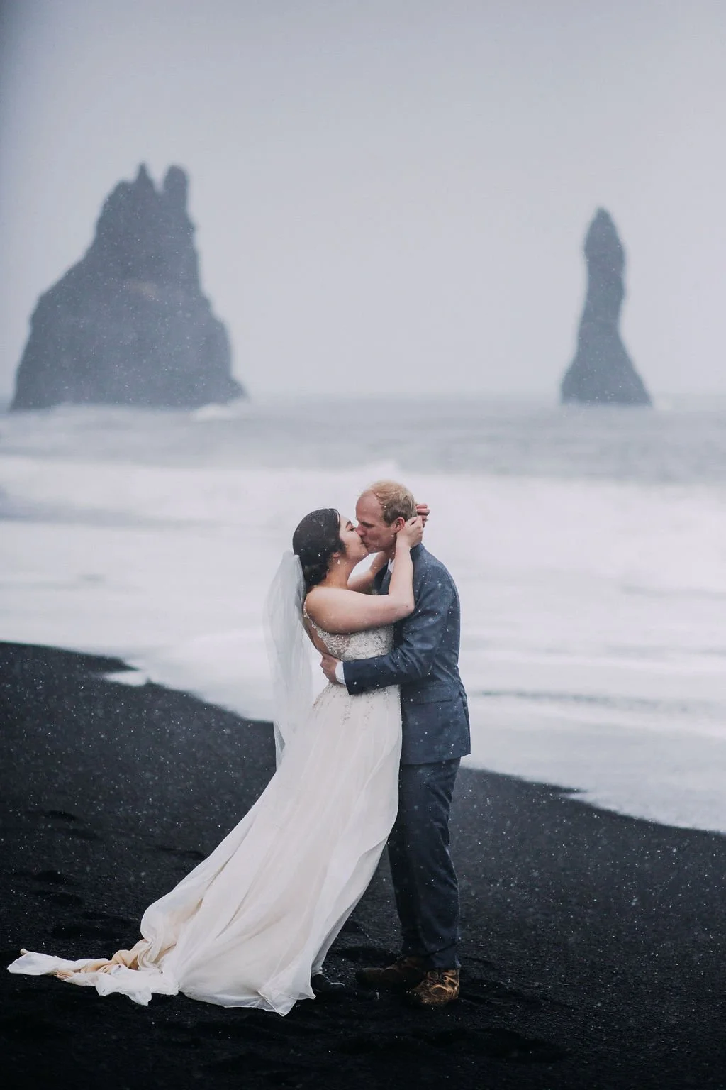 iceland-wedding-photographer48.jpg
