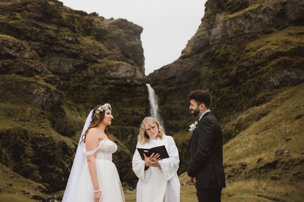 best-iceland-destination-wedding-photographer-39.jpg