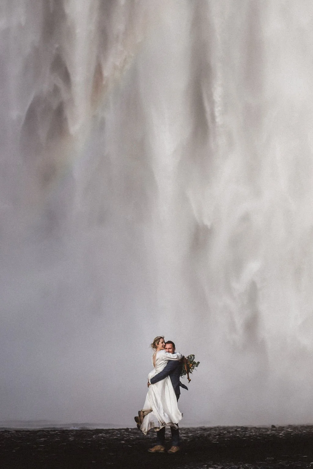 best-iceland-destination-wedding-photographer-124.jpg