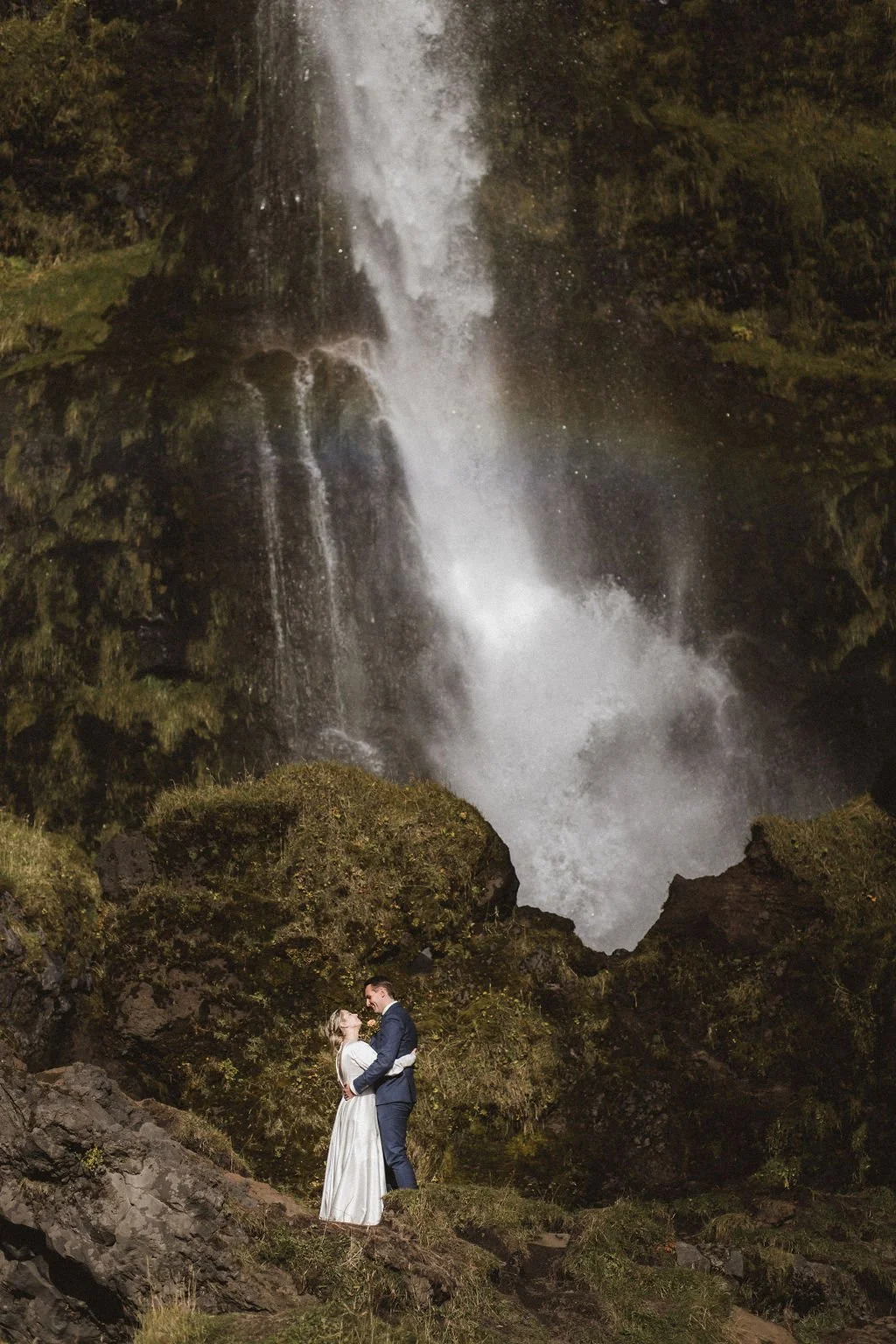 best-iceland-destination-wedding-photographer-66.jpg
