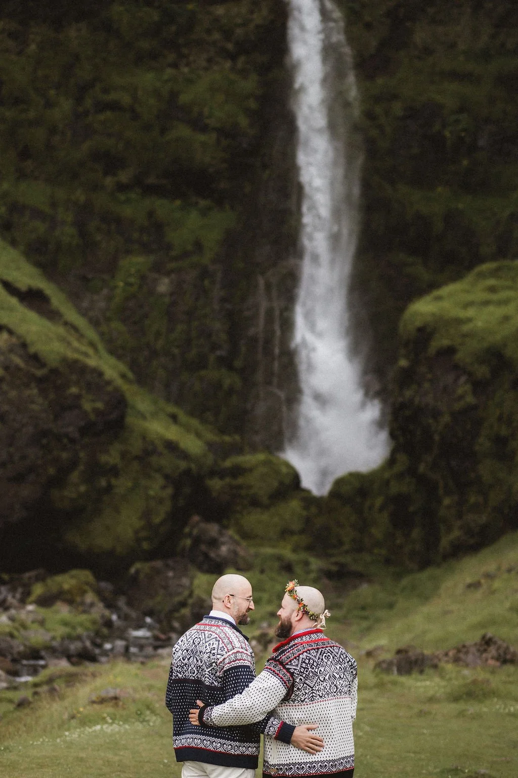 queer-iceland-destination-wedding-photographer-34.jpg