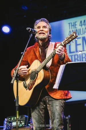 Kenny Loggins