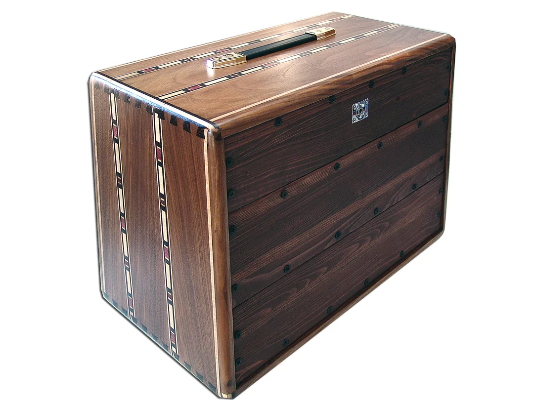 Walnut_4.jpg