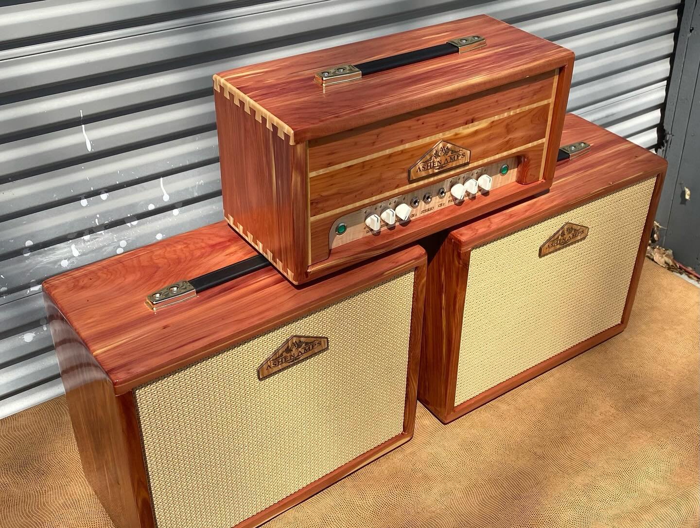 Introducing the latest addition to our collection: the meticulously crafted to order @ashen_amps stereo tube guitar amplifier set! 🎸🔊 This custom-built beauty is a perfect blend of artistry and functionality, delivering unparalleled real stereo sou