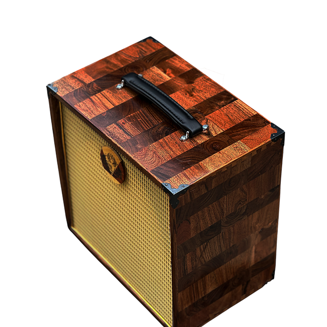 112 wooden cab_3.png