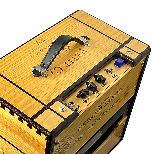 Goldy Le Petit Clos Wine Box” 8-Watt_3.jpg