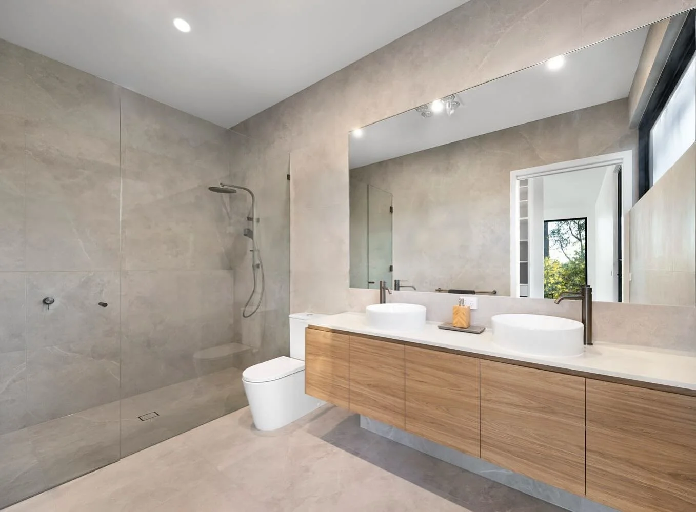 What&rsquo;s the most important feature of a dream master en-suite? Is it&hellip;