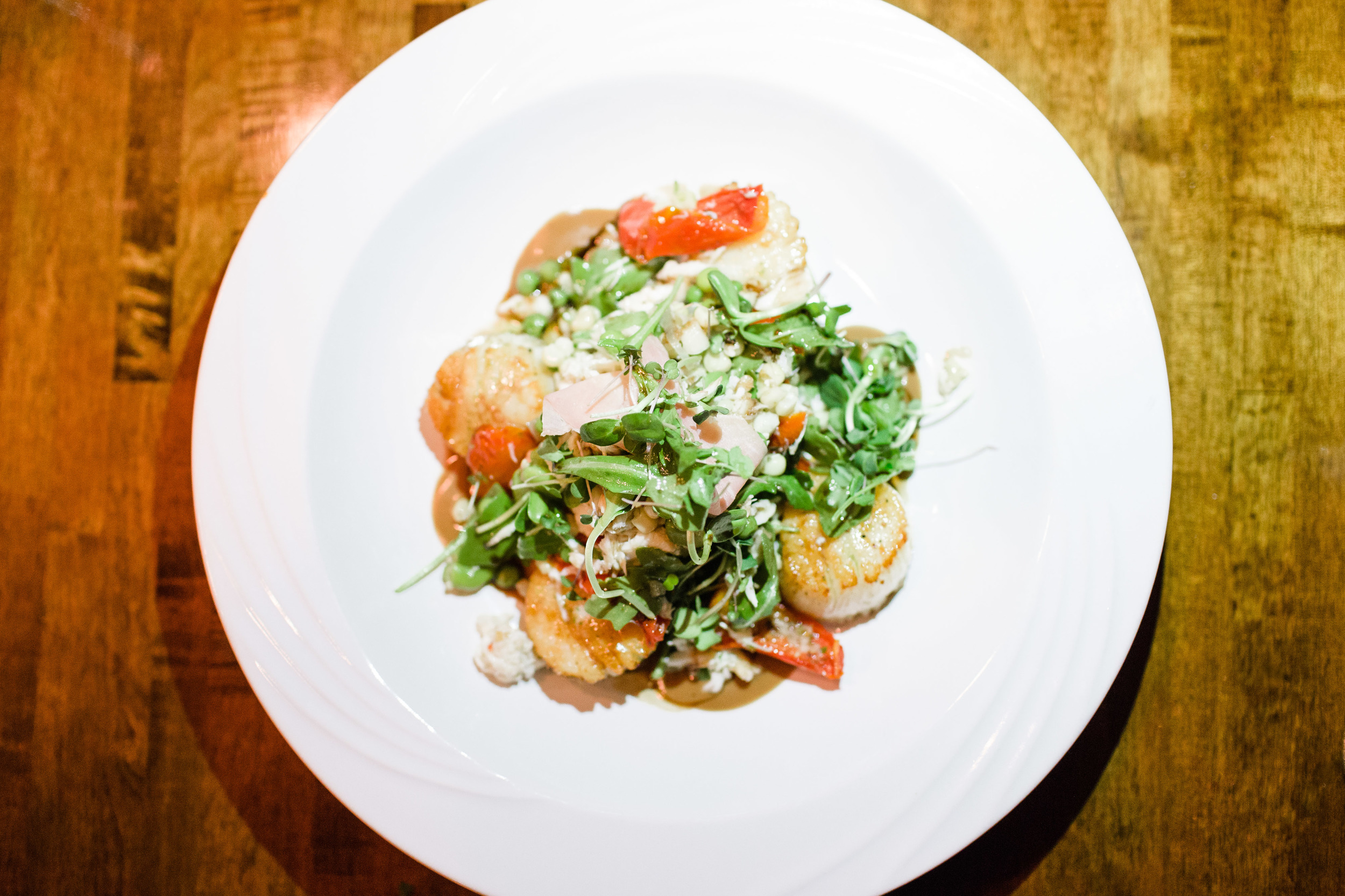 pan roasted scallops, chilled sweet corn, fava, + crab succotash, red eye vinaigrette 