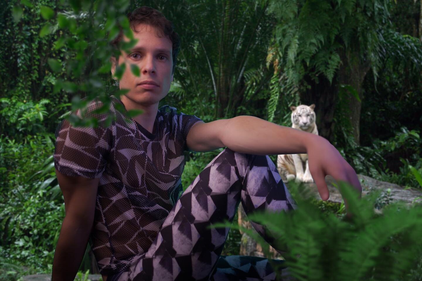 Those times you need to get a green screen for a gig and then a photoshoot is the only logical next step