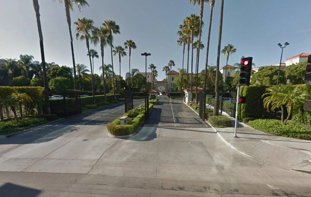 Paramount Studio Enter.JPG