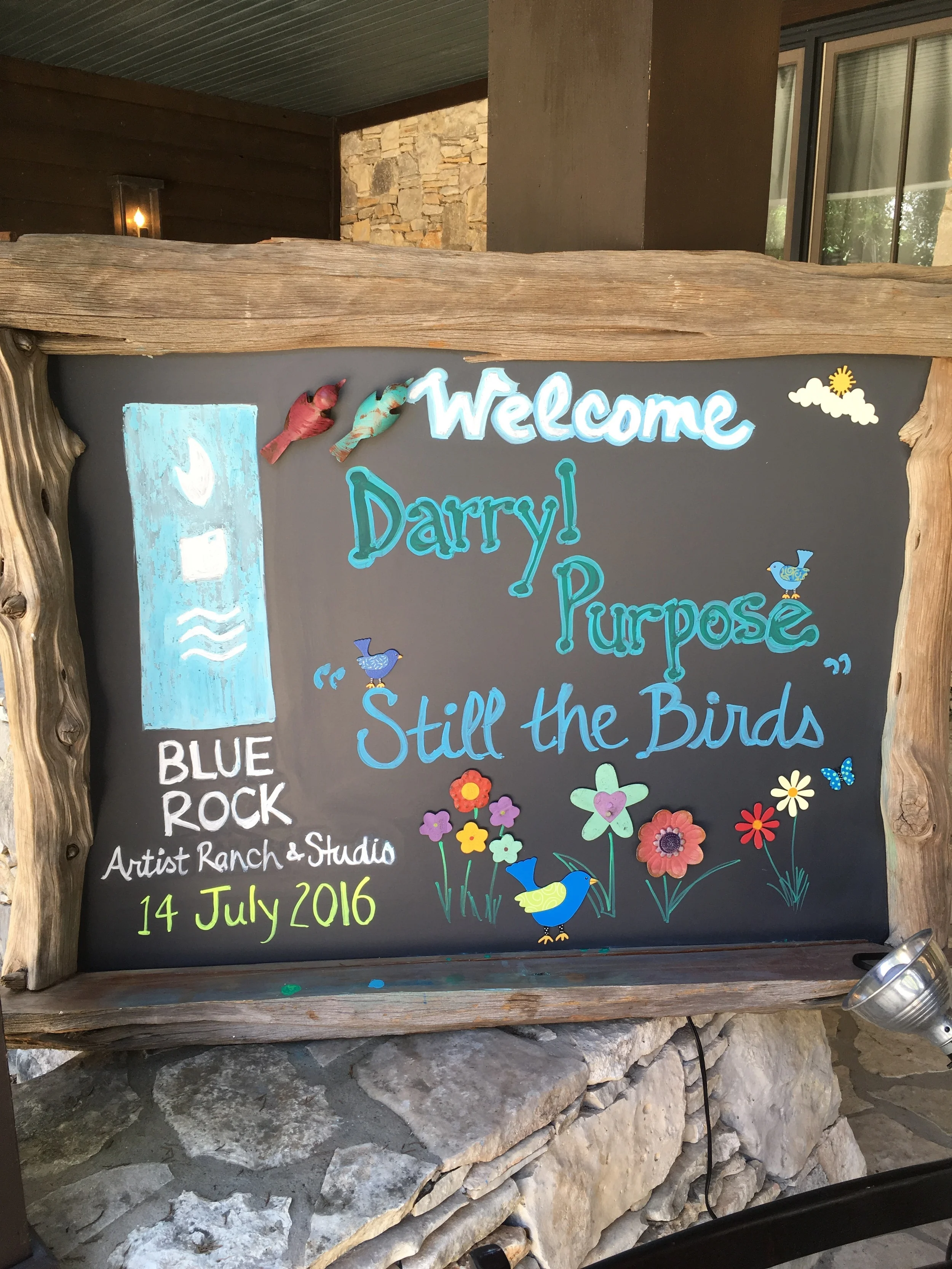To welcome the guests before the show.