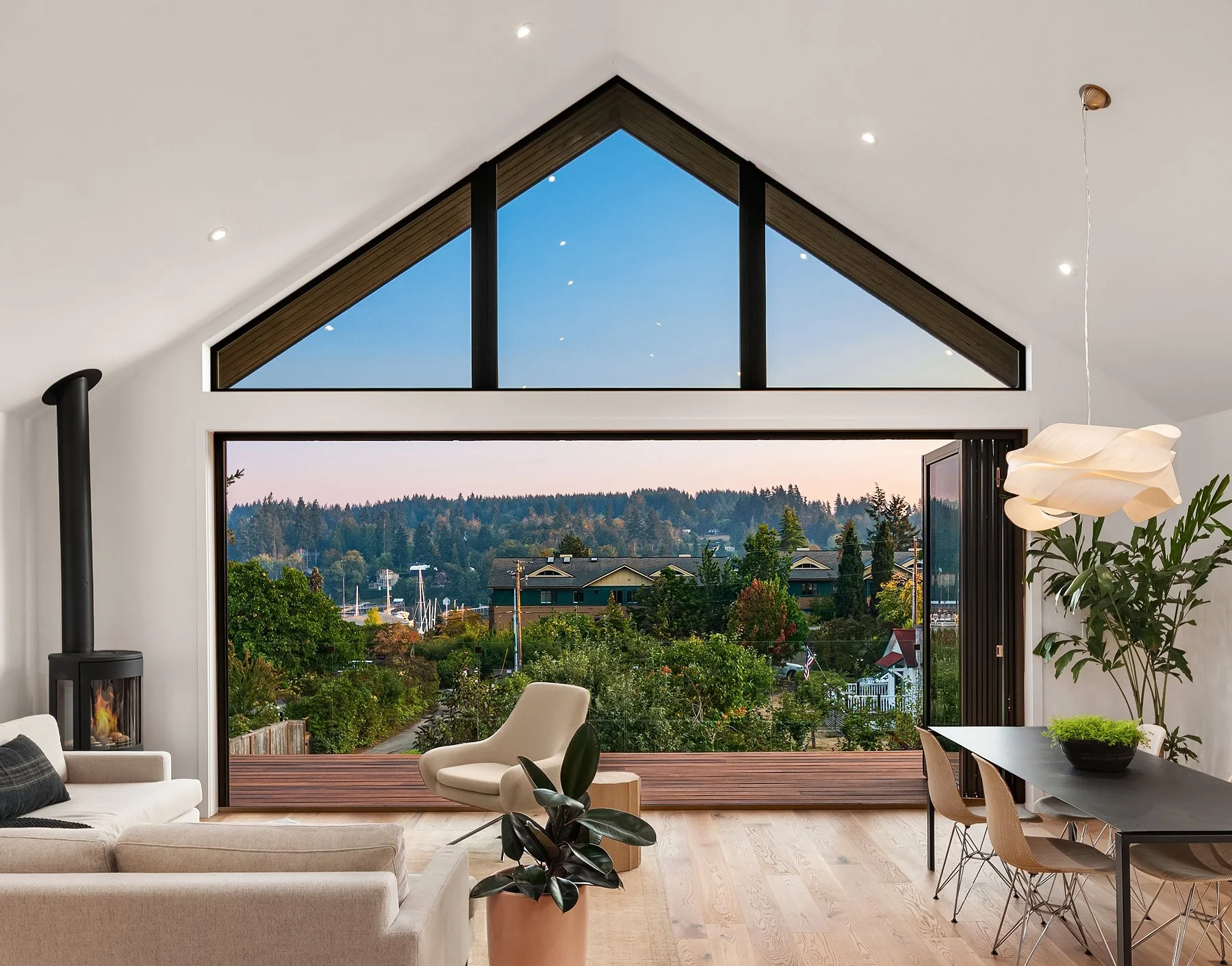 doors open south view.jpg