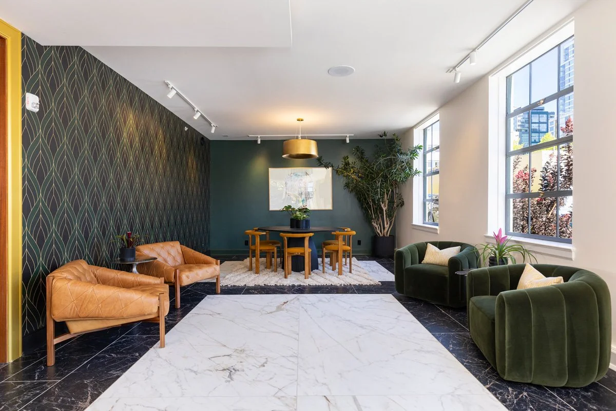 66fc7fc2e0dd247a78dd3e6f_15 lounge 1-3.jpg