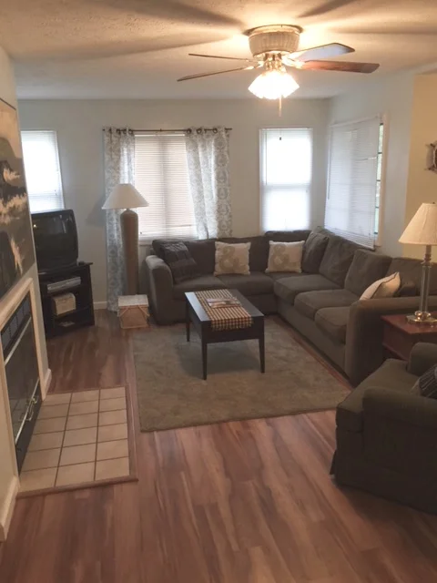 3e living room.jpg